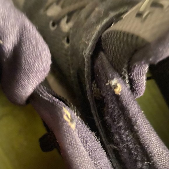 Nike Kyrie 2 'Triple Black' - Size 5Y - Picture 11 of 11